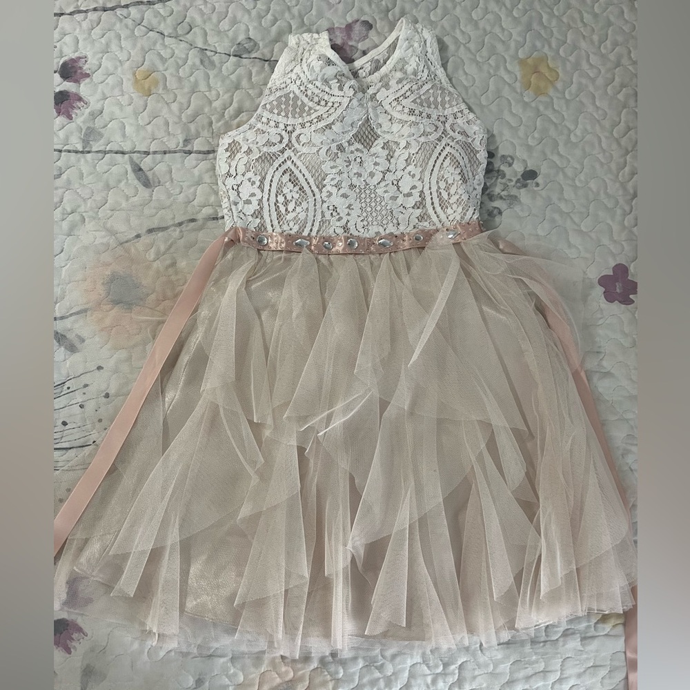Girl dress
